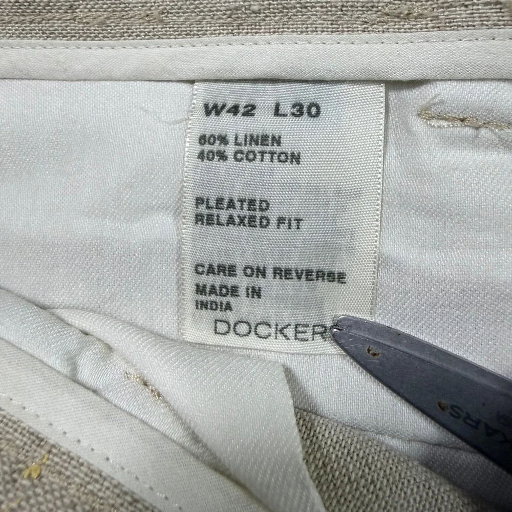 Dockers Mens 42x30 Linen Cotton Pleated Relaxed Fit Cuffed Pants Beige Oatmeal
